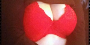 Marylia outcall escort in Smithfield & adult dating